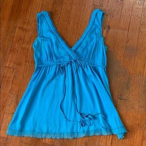 Elie Tahari flowy blouse